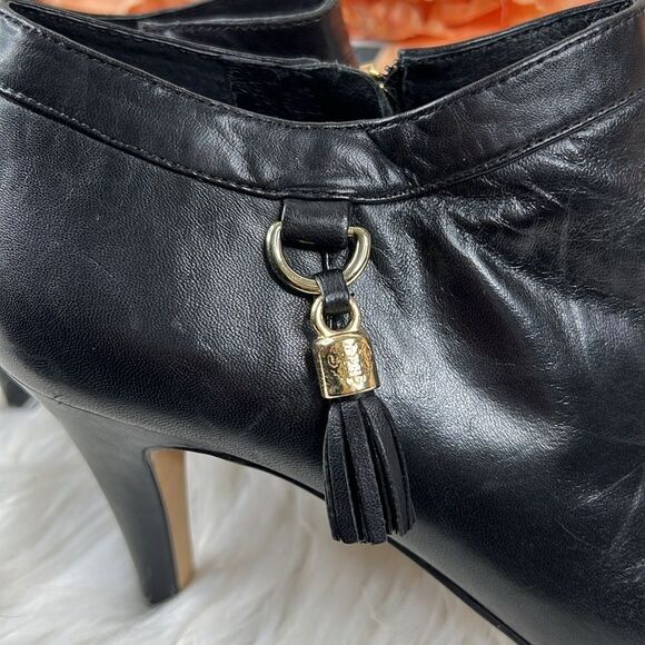 Vince Camuto Vecka Side Tassel Dress Ankle Booties Sz 7 NWT - Picture 10 of 11
